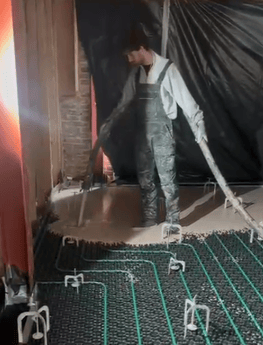 Hose Pumping Screed