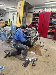 Servicing workshop 6