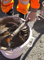 Washing out Hoses in refina Tub